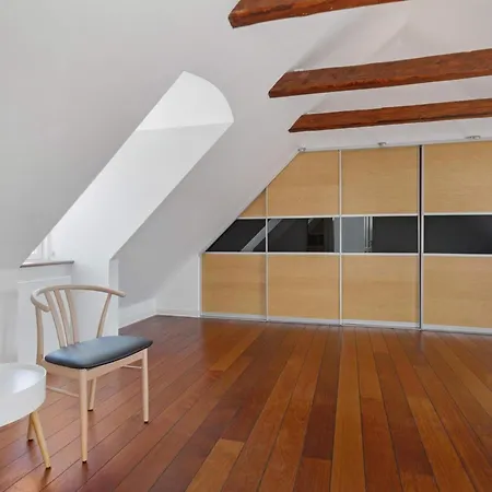 Spacious Retreat In Feriehus